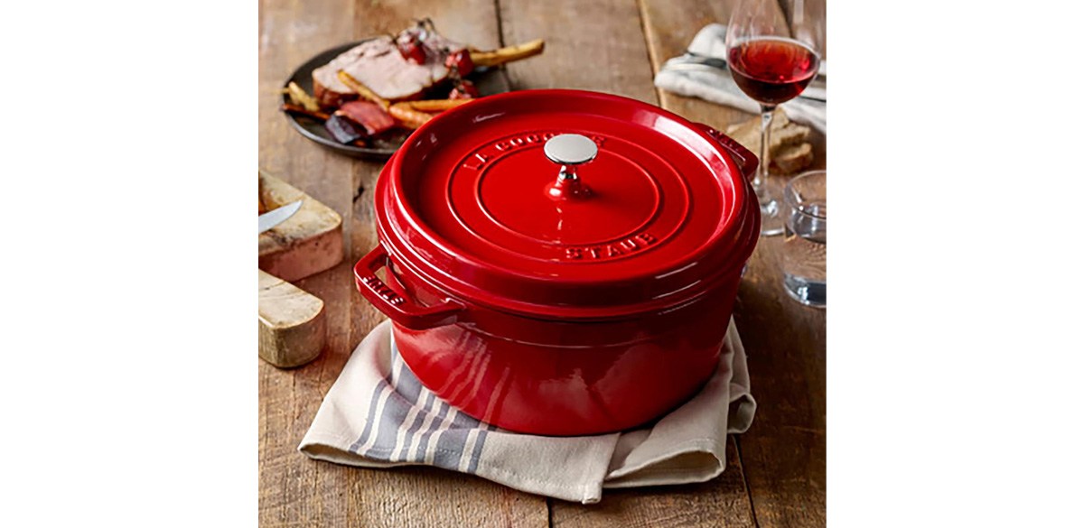 Staub Cast-Iron Dutch Oven 5.5-Quart Round Cocotte