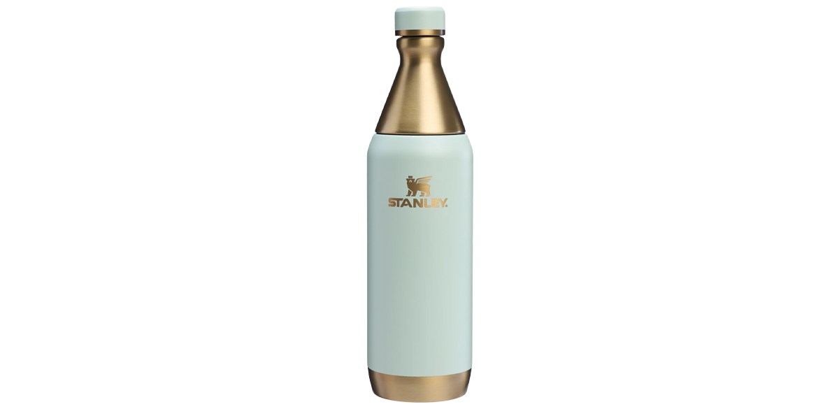 The Holiday All Day Slim Bottle 