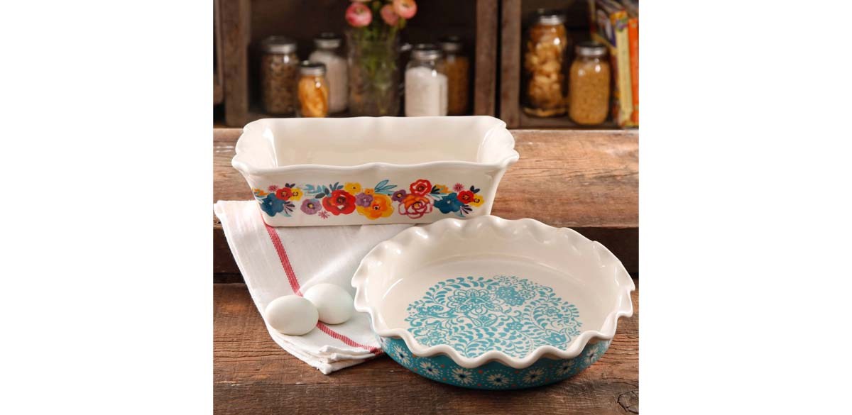 The Pioneer Woman 14.57-inch Stoneware Pie & Tart Pan, 2 Count