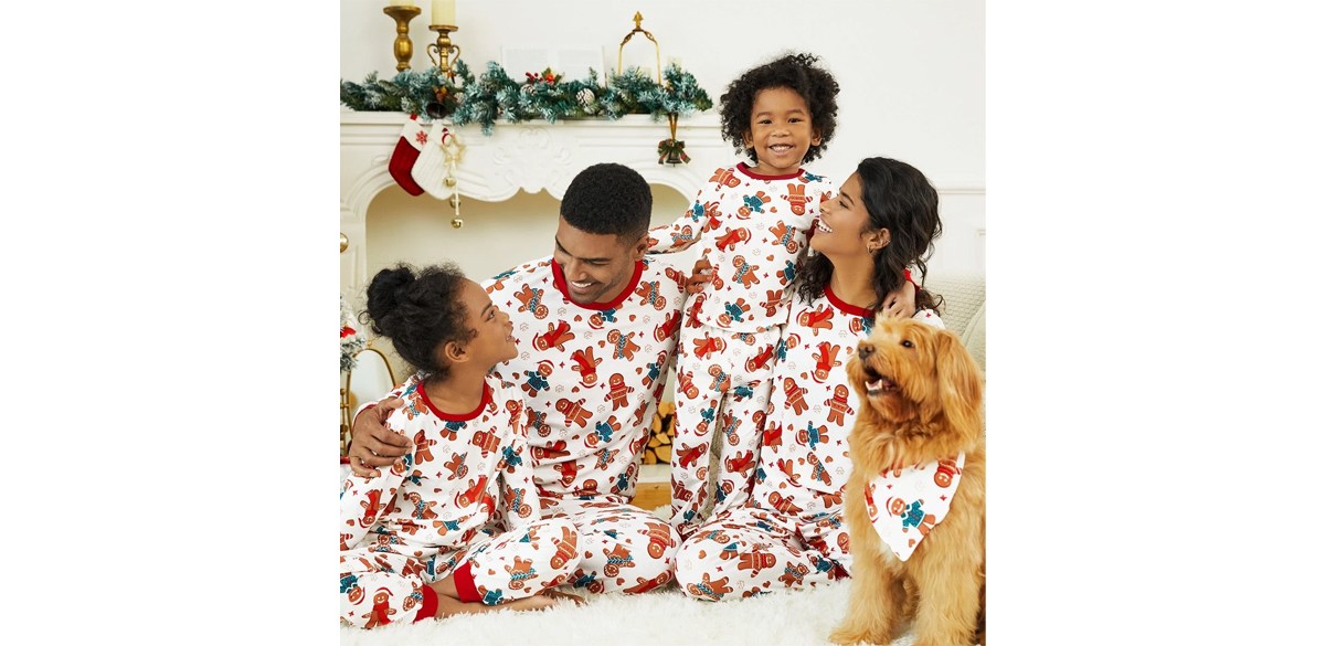 PatPat Christmas Pajamas Family Matching Cartoon Gingerbread Man Allover