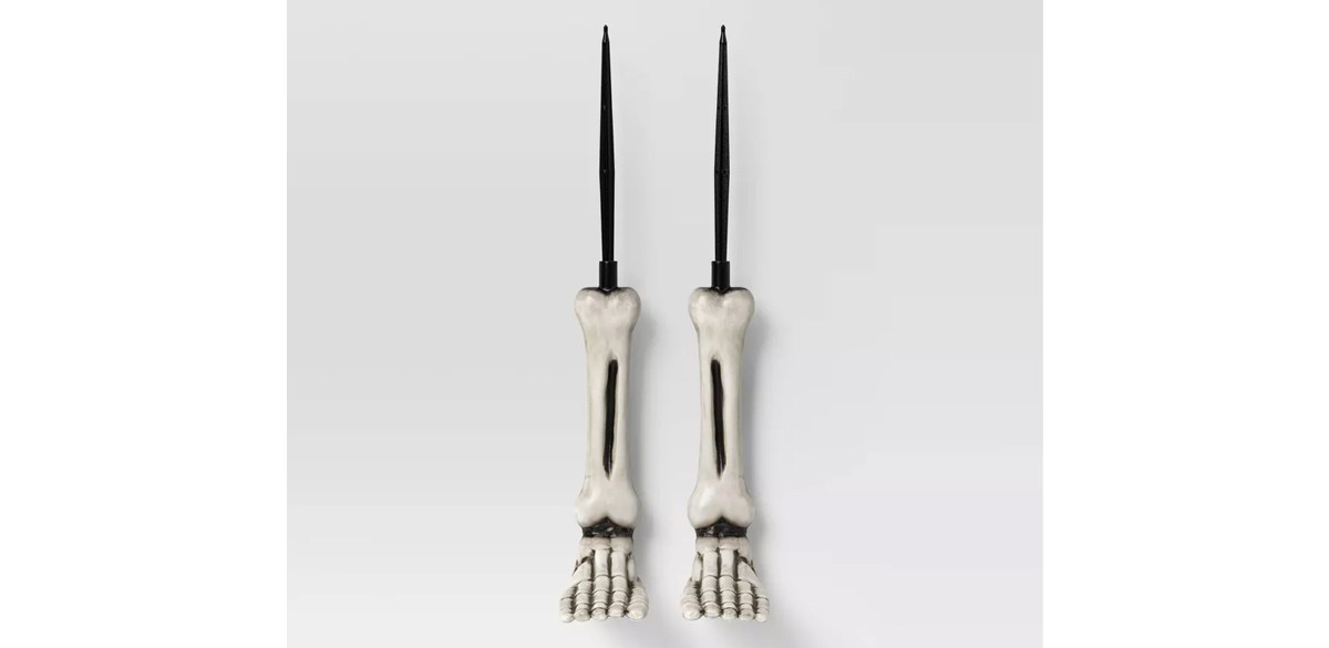 2pk Skeleton Feet Halloween Decorative Yard Stakes