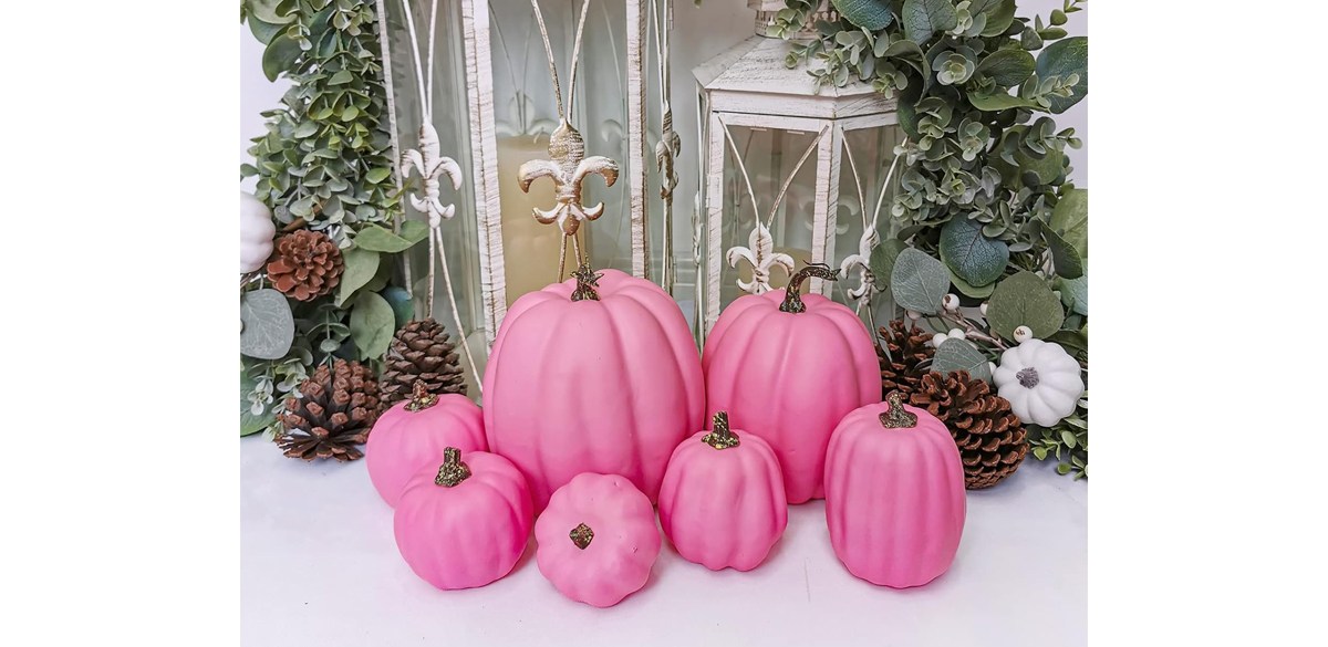 7 Pcs Assorted Sizes Hot Pink Artificial Pumpkins