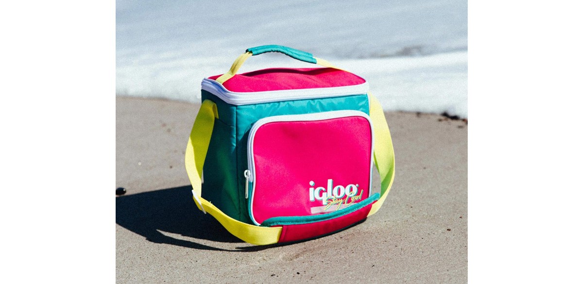 Igloo 90s Retro Collection Square Lunch Box Cooler