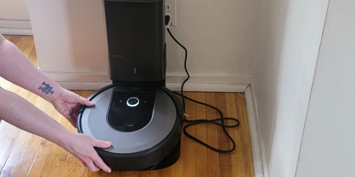 Roomba on charging deck