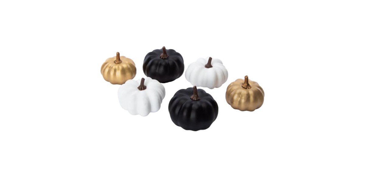 6-Count Mini Pumpkins