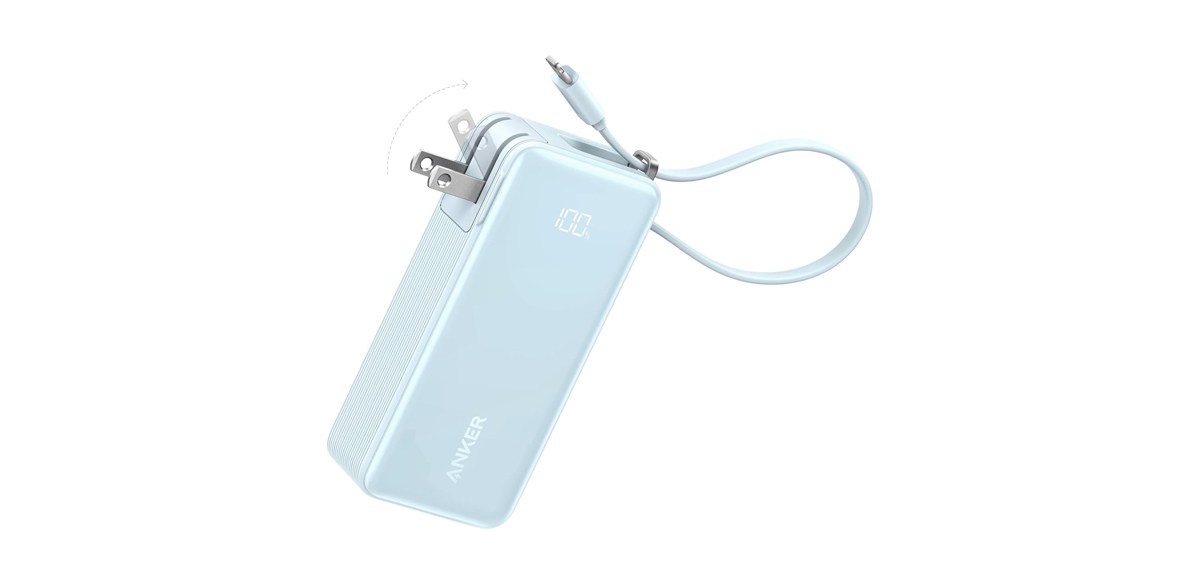  Anker Nano 3-in-1 Power Bank