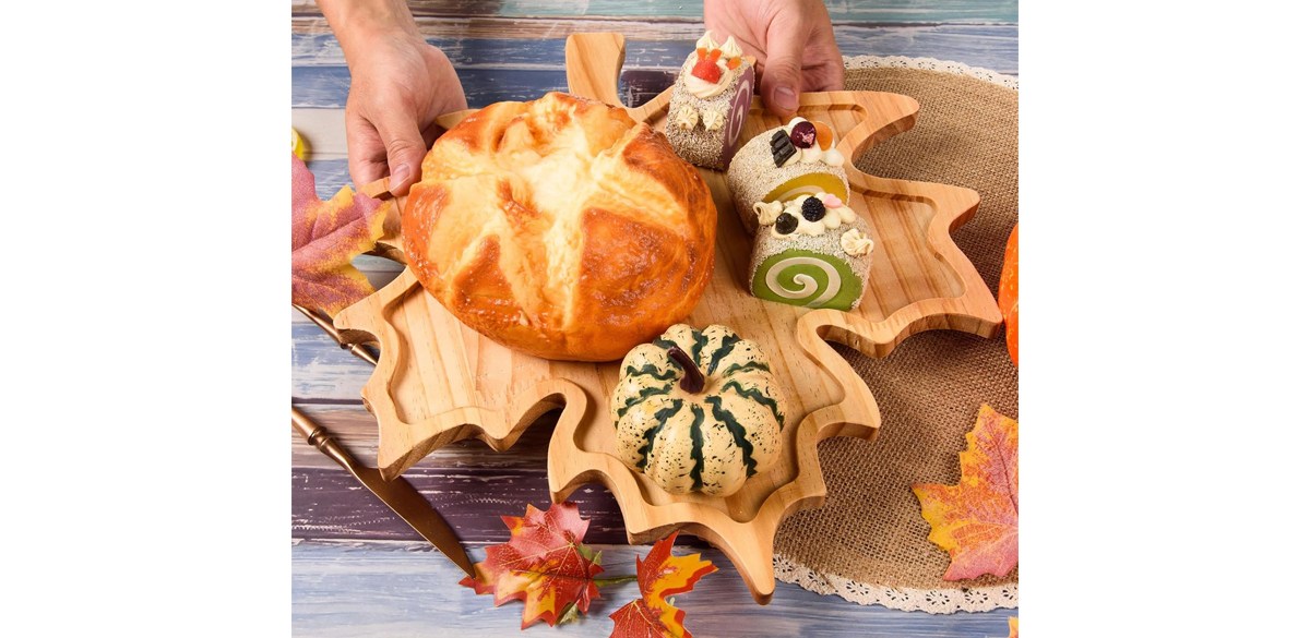 FOBSME Maple Leaf Wooden Serving Tray