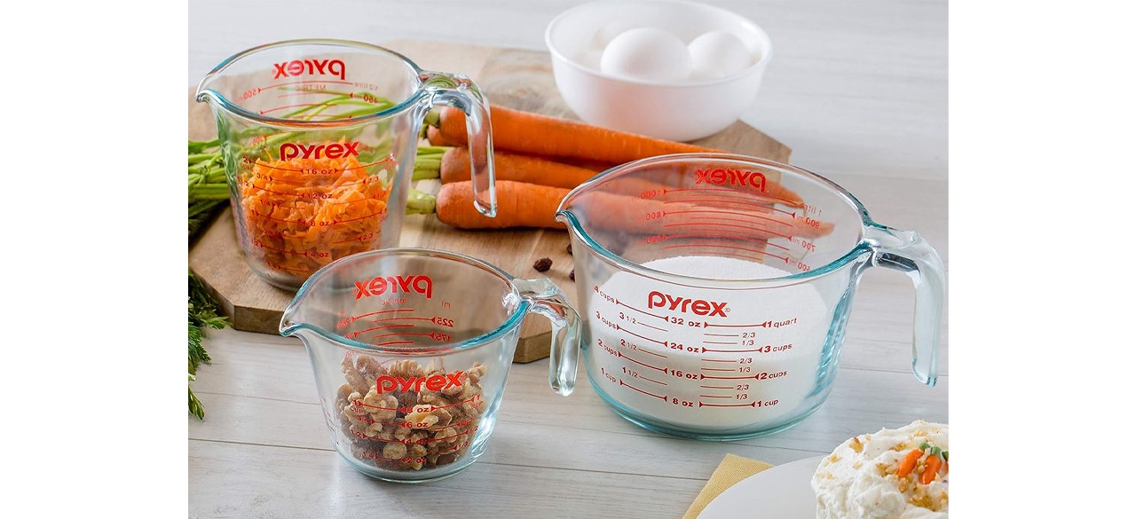 Pyrex 3 Piece Measuring Cup Set