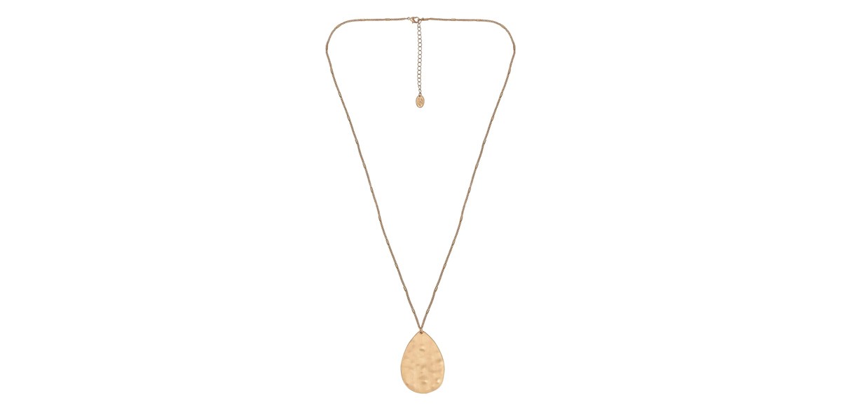 The Pioneer Woman Matte Gold-tone Metal Hammered Teardrop Pendant Necklace