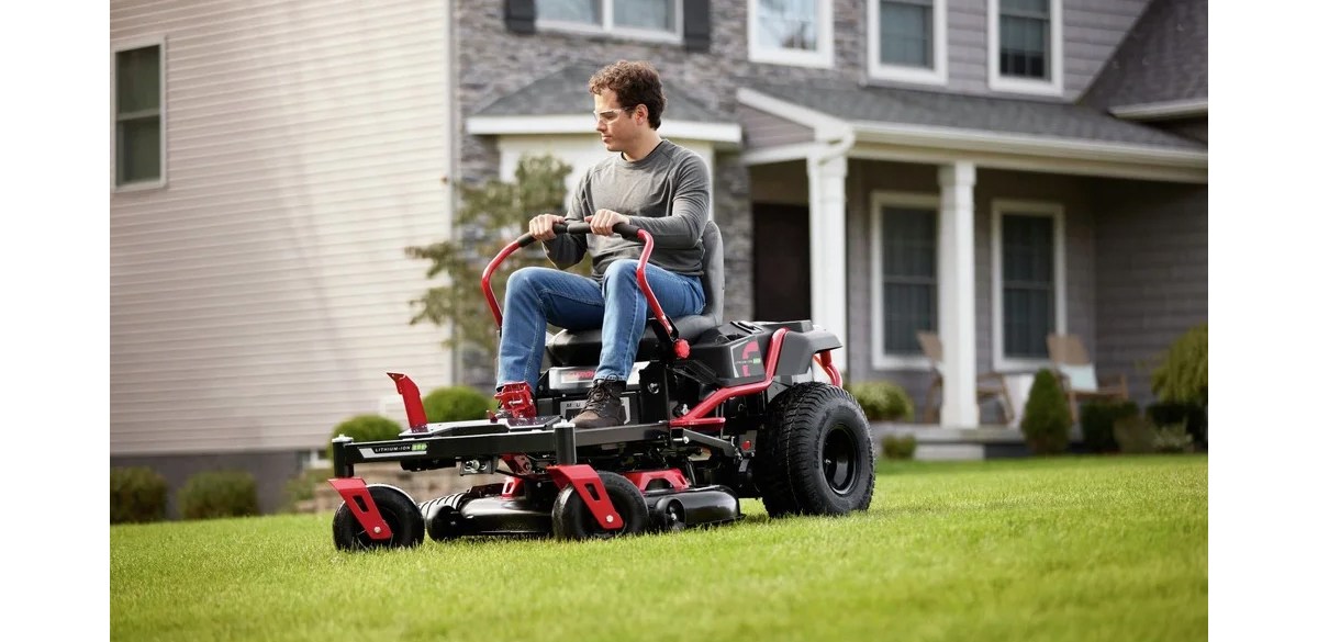 Troy-Bilt 34ABB2CS766 Mustang Z42E Zero-Turn Mower