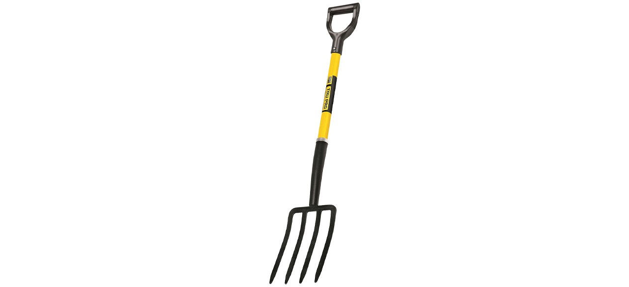 Truper Tru Pro Spading Fork on white background