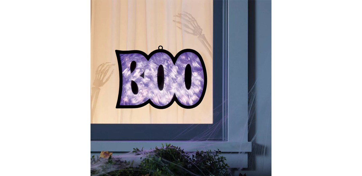 10 inch LED Hanging 'BOO' with Flame Effect Purple Halloween Silhouette Light