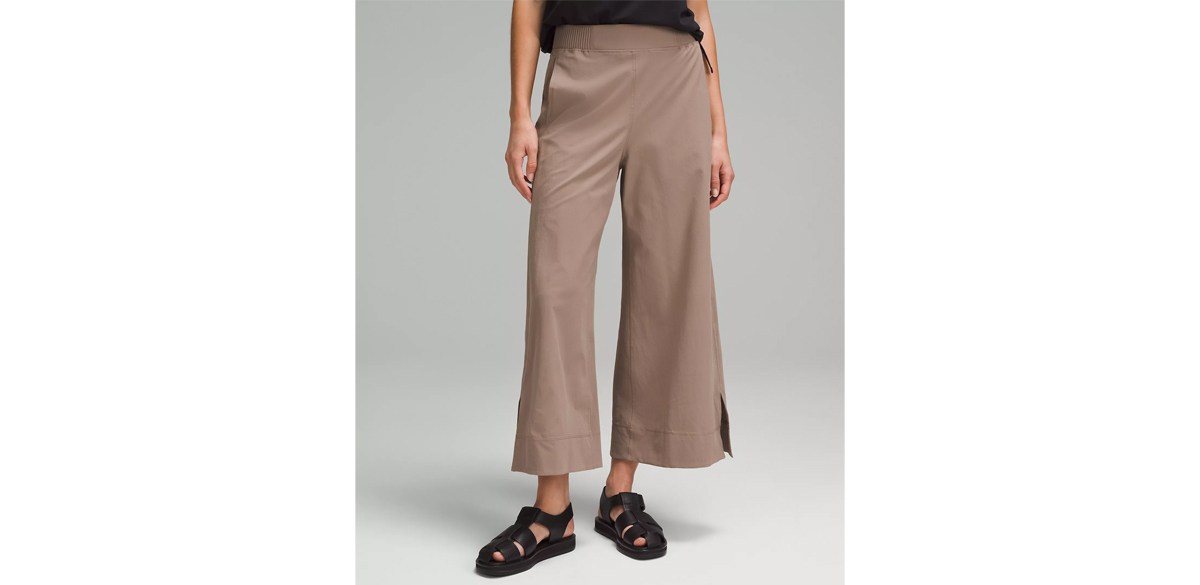 Lululemon Stretch Woven High-Rise Wide-Leg Cropped Pant