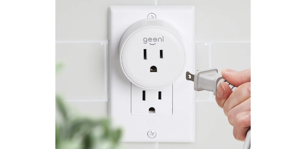 Geeni DOT Smart Wi-Fi Outlet Plug