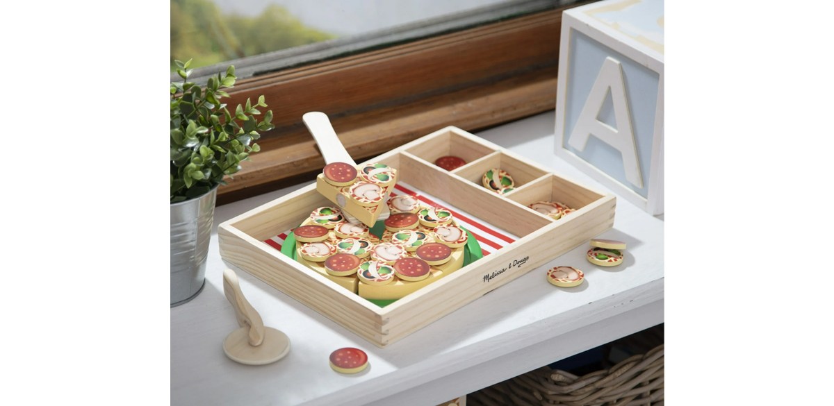 Melissa And Dog Wooden Pizza Party Play Food Set