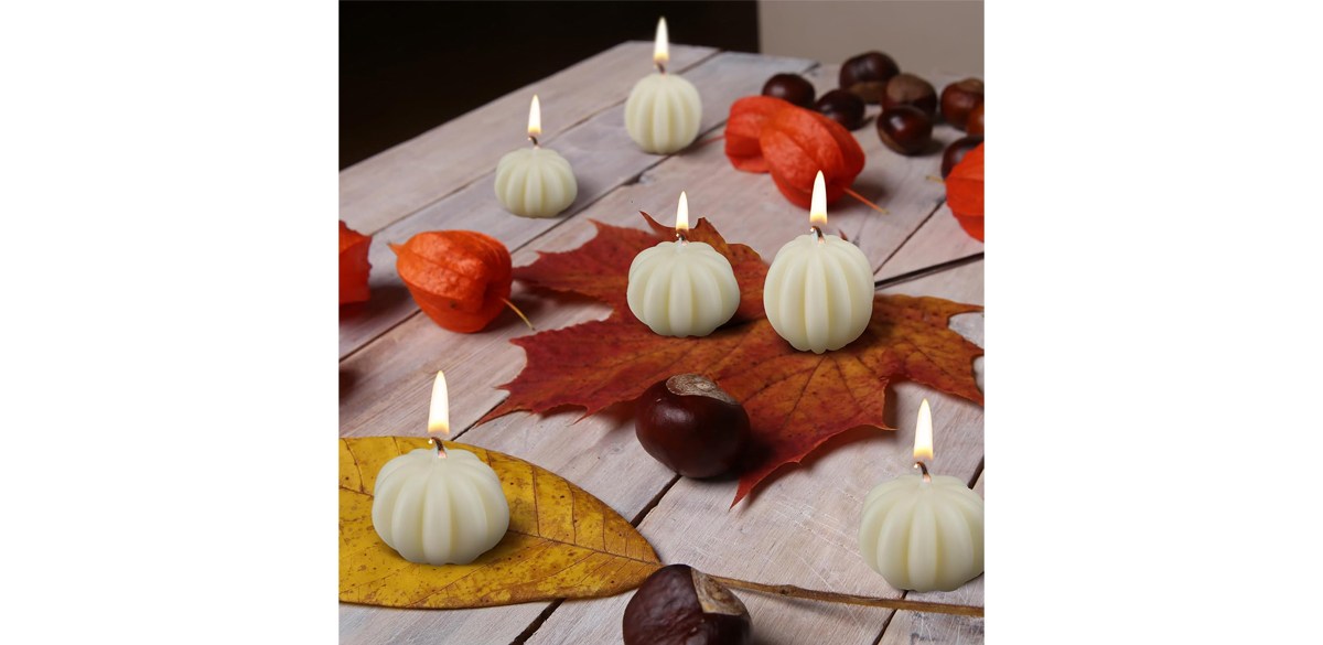 MTLEE Pumpkin Shaped Soy Tealight Candles, Set of 6