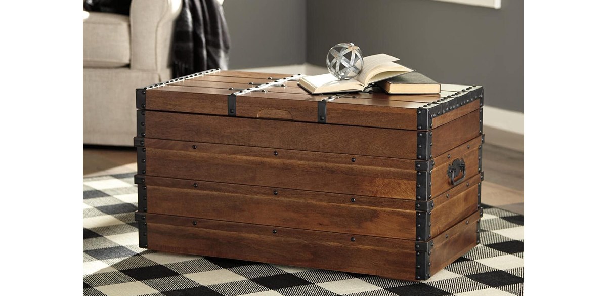 Signature Design by Ashley Kettleby Vintage Wood Storage Trunk