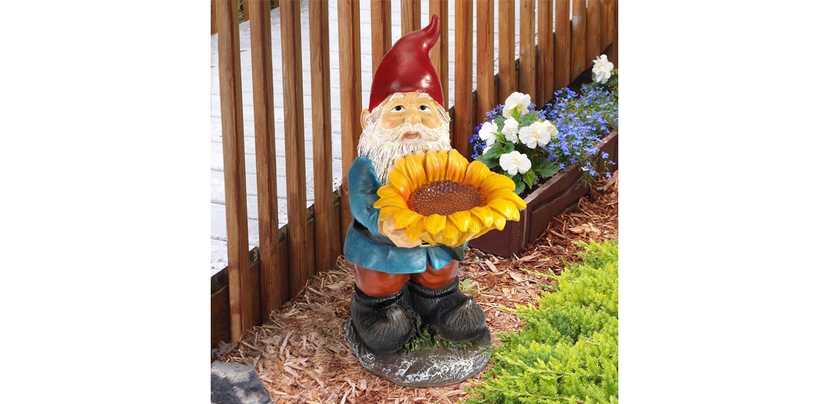 Design Toscano Sunflower Sammy Garden Gnome Birdfeeder Statue