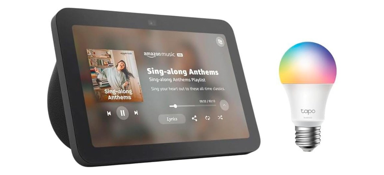 Echo Show 8 con tp-link tapo smart color bulb