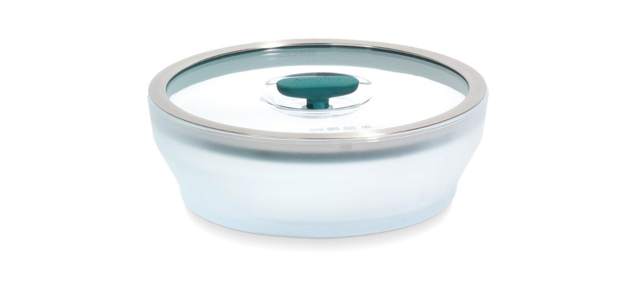 The Large Shallow Dish on white background (includes lid)