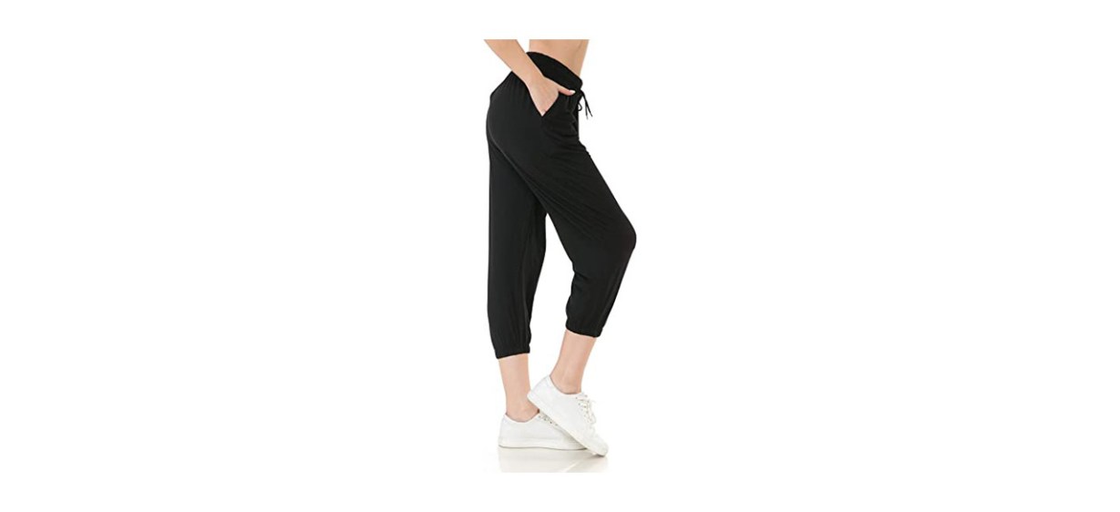 Apparel-Best Leggings Depot Women's Cropped Capri Sweatpants