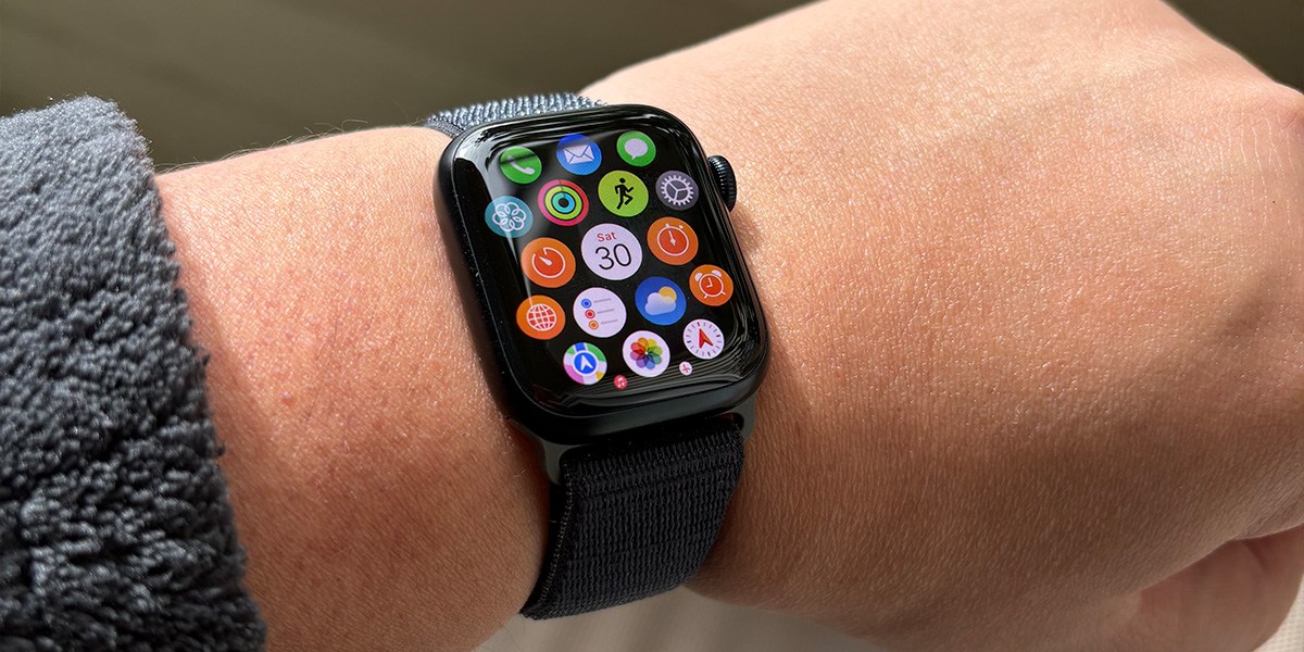 Apple Watch Series 9 specs on wrist