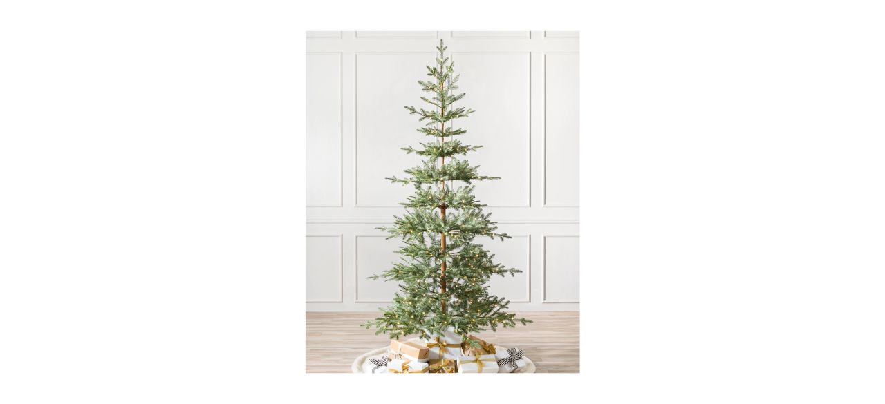 TikTok-viral Balsam Hill Christmas trees are 45% off for Cyber