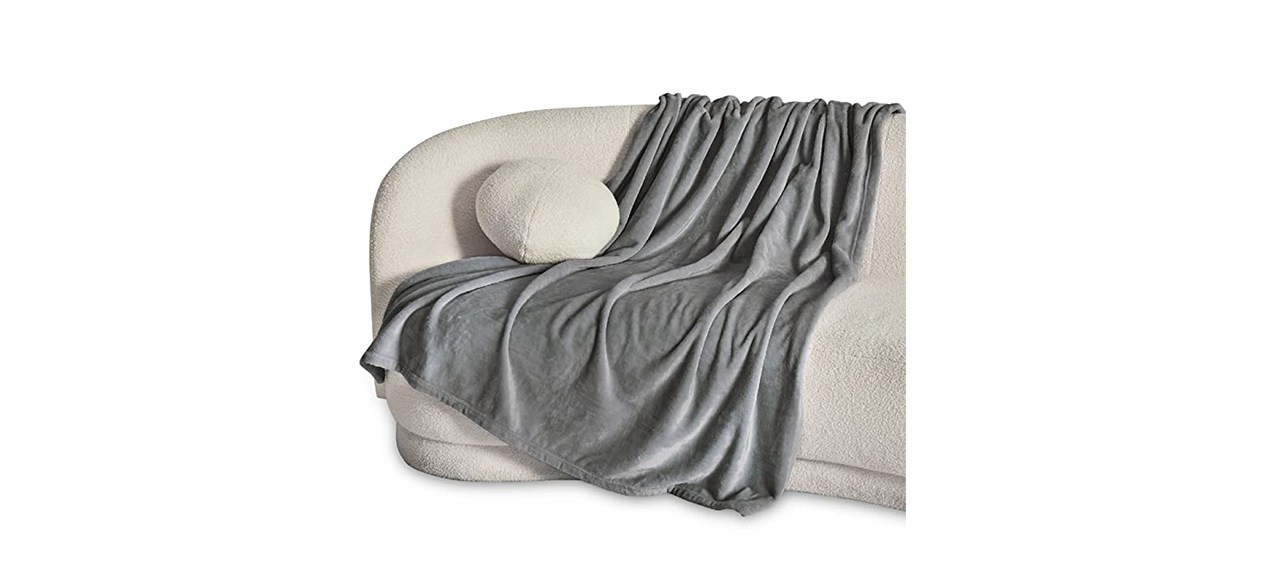 Bedsure Fleece Throw Blanket