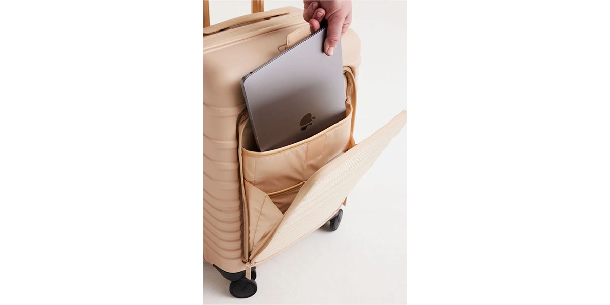 Beis Front-Pocket Carry-On Roller