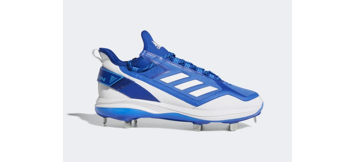 The best Adidas Icon 7 men's baseball shoes