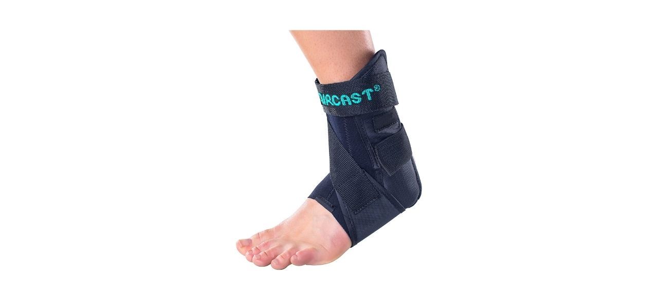 Best Aircast AirSport Ankle Support Brace