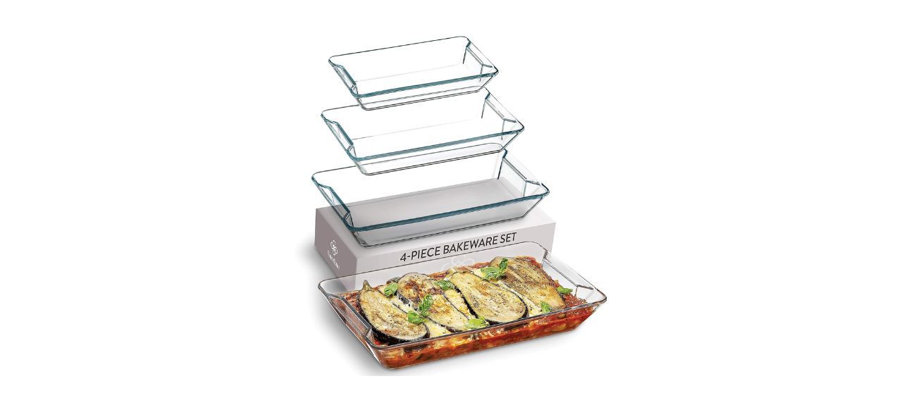 A 4-piece glass rectangular casserole dish set