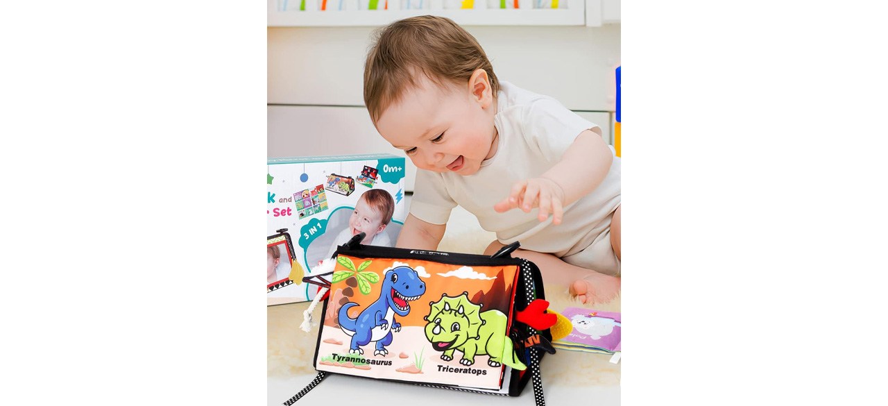 Baby playing with Dramation Tummy Time Toys