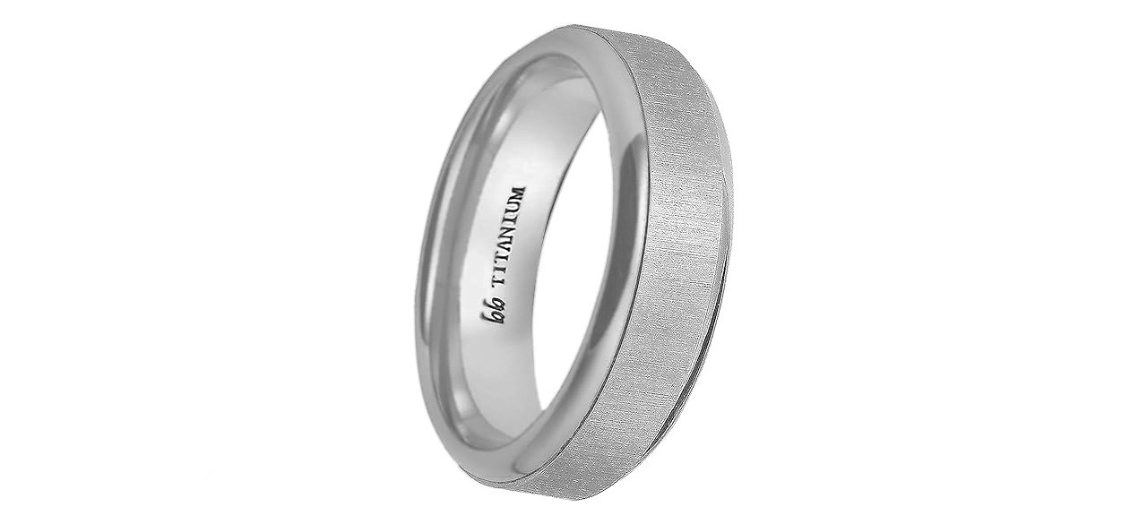 Boston Bay Diamonds Men’s Titanium Raised Center Wedding Band