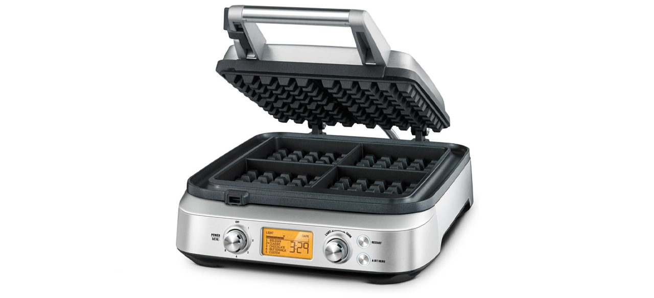 Breville BWM640XL Smart 4-Slice Waffle Maker