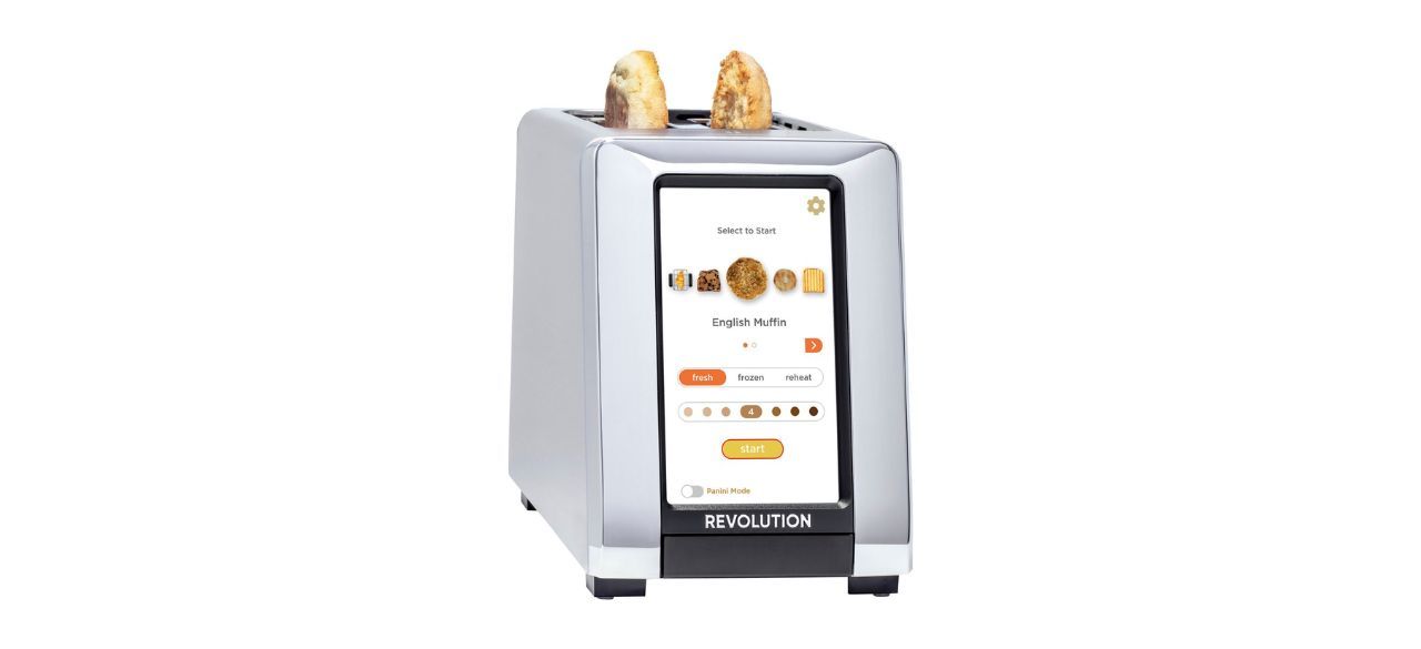 Revolution Cooking - Revolution InstaGLO R180 Toaster cooking 2 English muffin halves