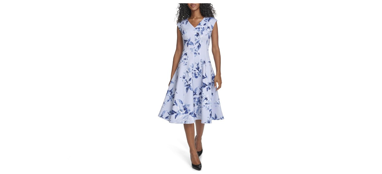 Calvin Klein Women's Sleeveless V-neck Crepe A-line Dress