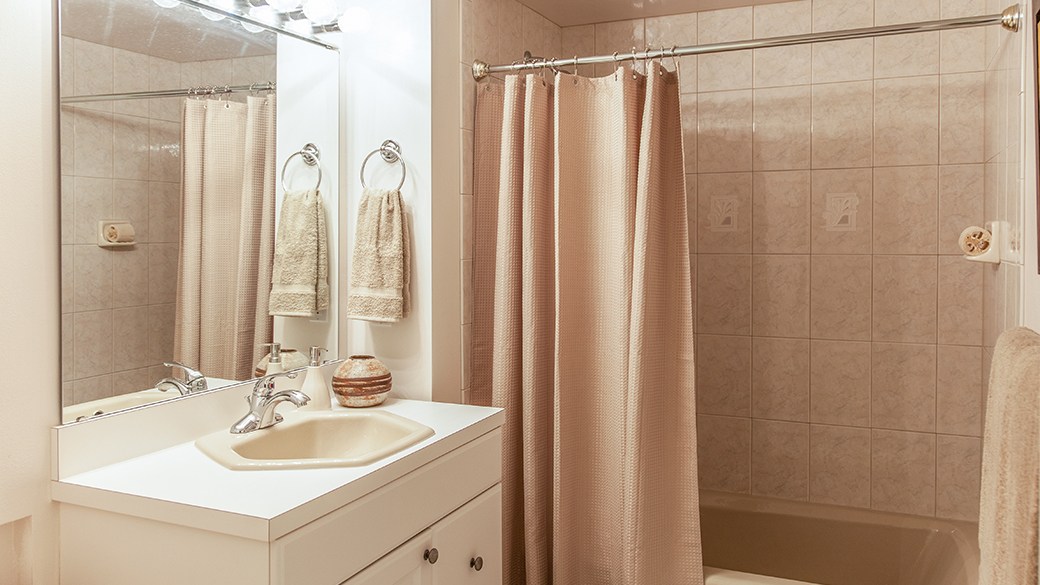Best cream shower curtain