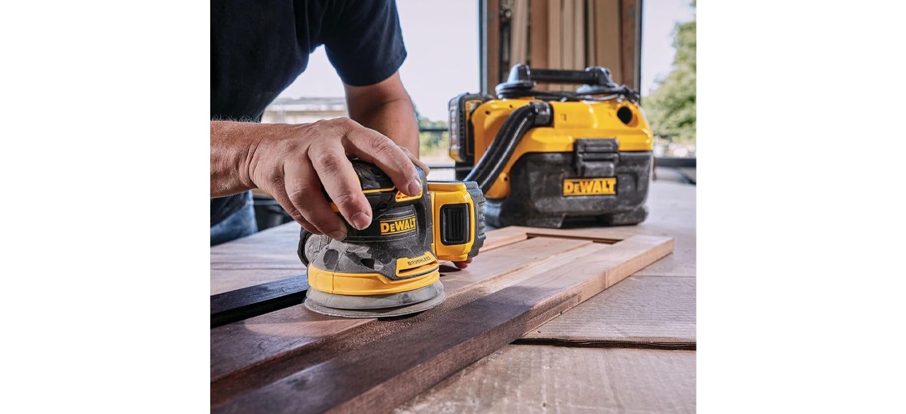 Best DeWalt 20V MAX Orbital Sander