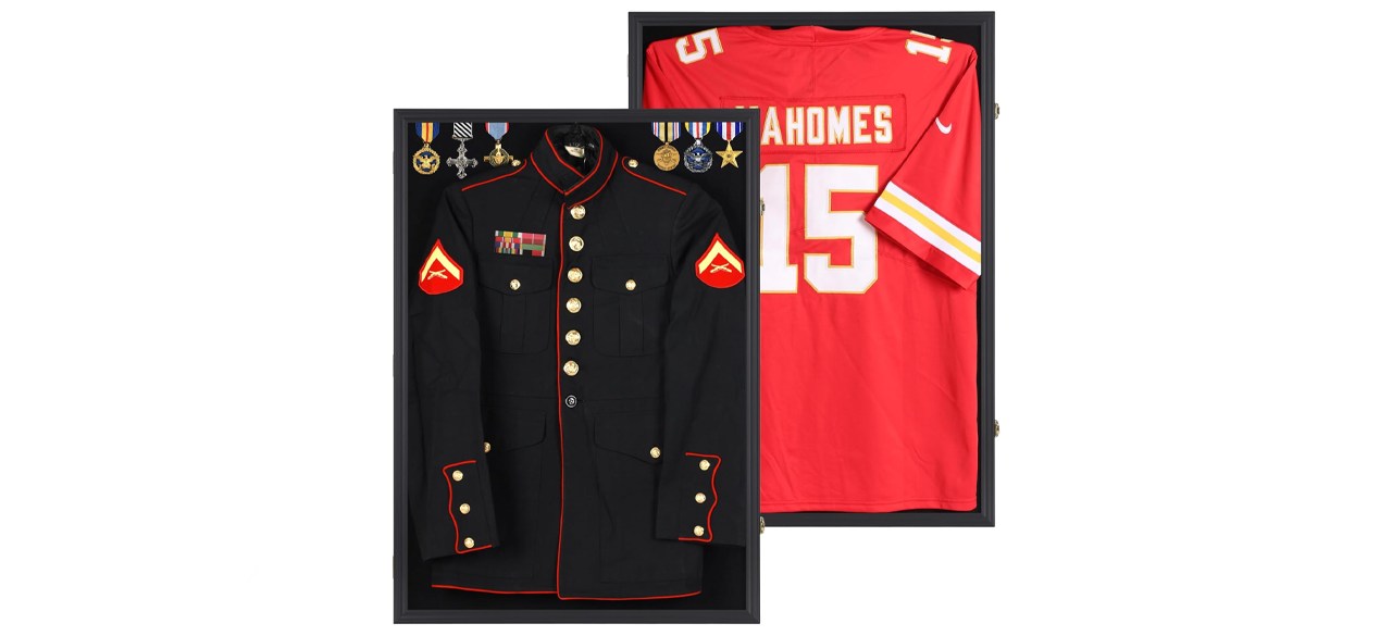 DisplayGifts XL Jersey Display Frame