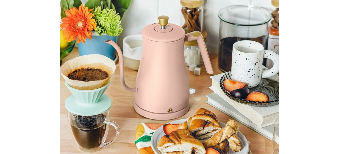 Beautiful 1-Liter Electric Gooseneck Kettle in Rose on countertop