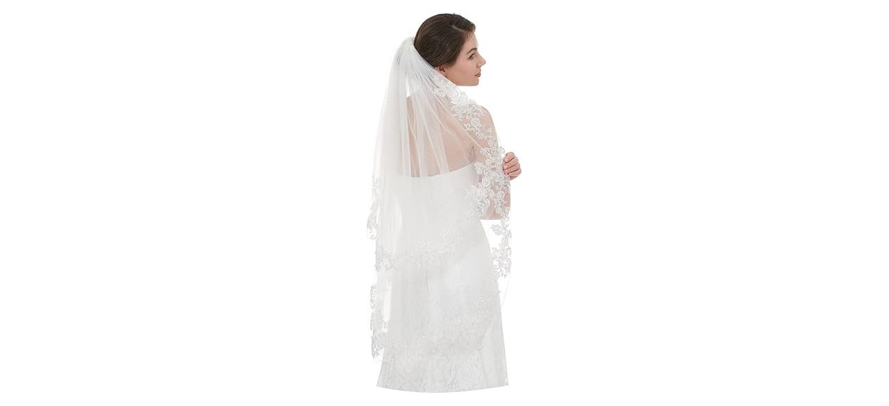 EllieHouse Two-Tier Lace Bridal Veil With Comb