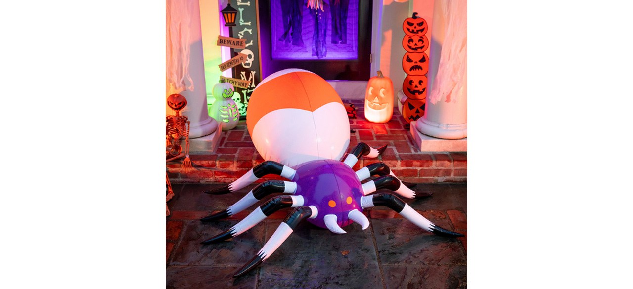 Best 5ft Inflatable Spider Decoration