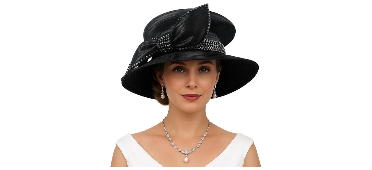 The history behind those extravagant Kentucky Derby hats  Chicago Tribune