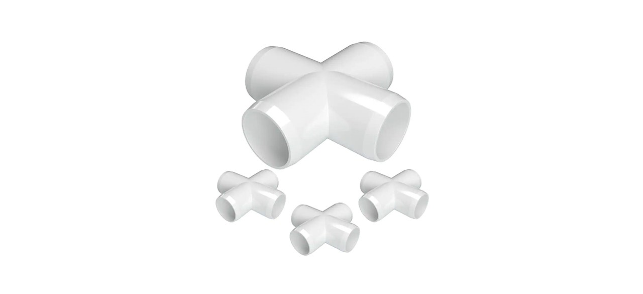 4 PVC cross-fitting pieces