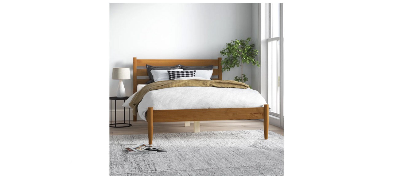 George Oliver Ashlie Queen Size Solid Wood Bed