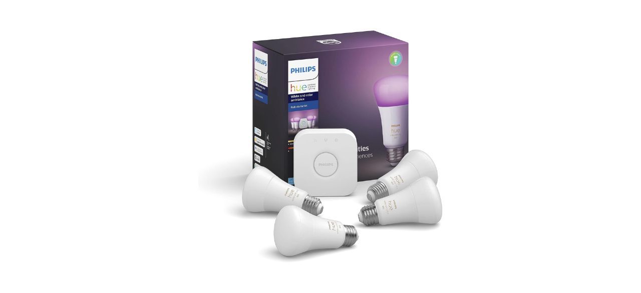 Four smart light bulbs and a hub