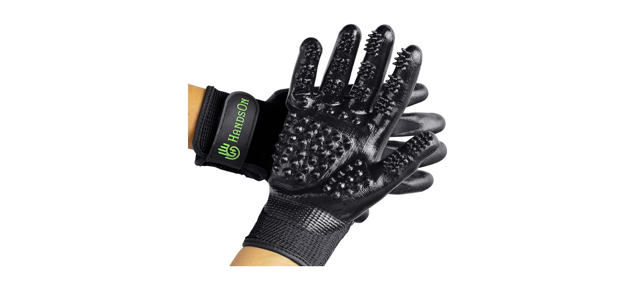 Best HandsOn Pet Grooming Gloves