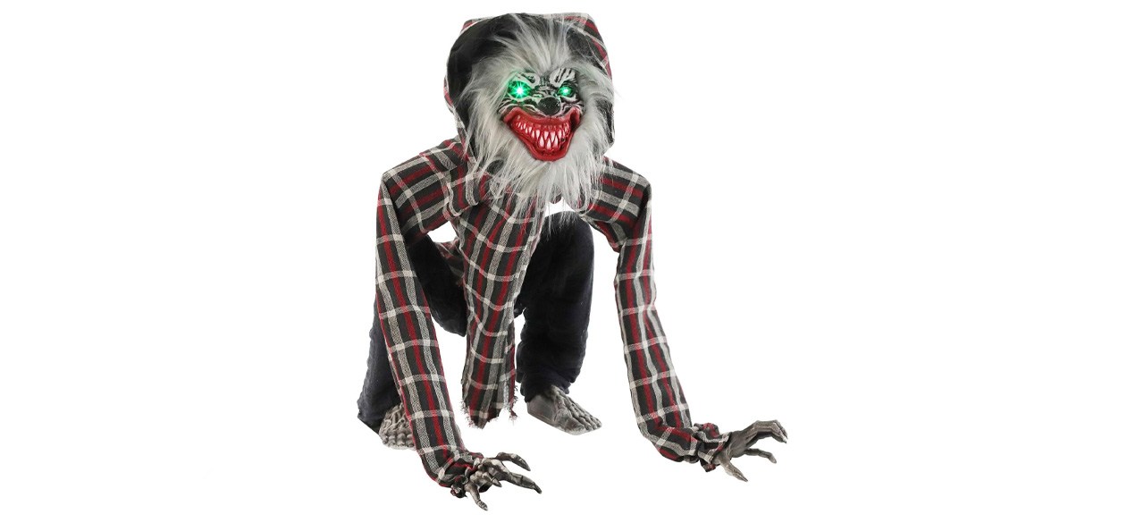 Haunted Hill Farm Squatting Animatronic Werewolf