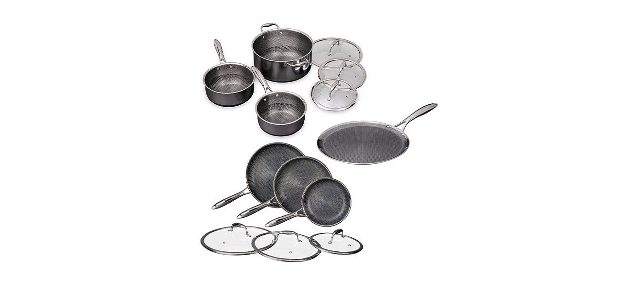 How does Hexclad cookware stand up to well-known brands?